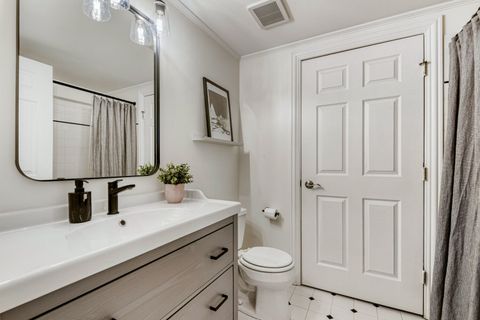 Tiny photo for 3117 N Orchard Street #4D, Chicago, IL 60657 (MLS # 12587073)