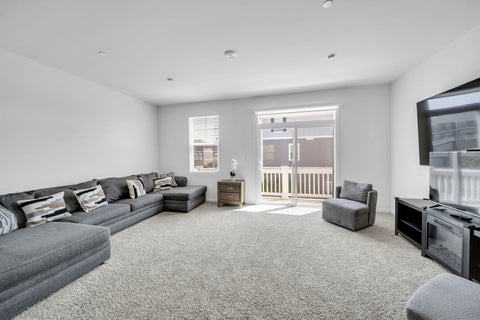 Tiny photo for 2031 Sequoia Avenue, Mundelein, IL 60060 (MLS # 12596067)