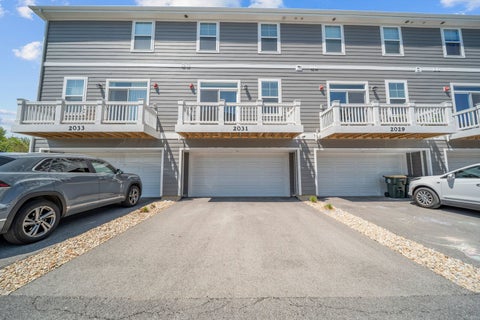 Tiny photo for 2031 Sequoia Avenue, Mundelein, IL 60060 (MLS # 12596067)