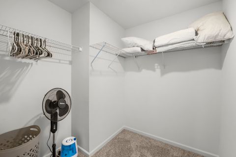 Tiny photo for 2031 Sequoia Avenue, Mundelein, IL 60060 (MLS # 12596067)