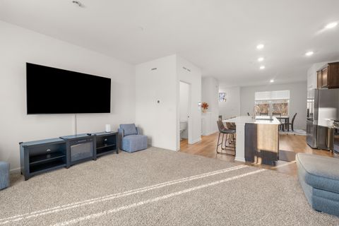 Tiny photo for 2031 Sequoia Avenue, Mundelein, IL 60060 (MLS # 12596067)