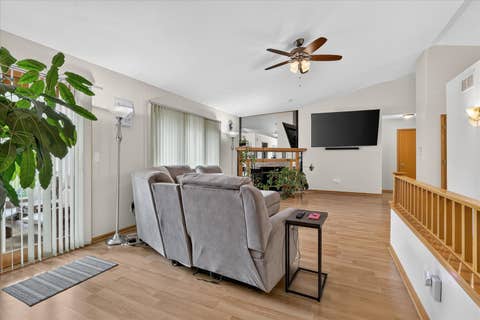 Tiny photo for 6633 Shadybrook Trail, Loves Park, IL 61111 (MLS # 12735620)