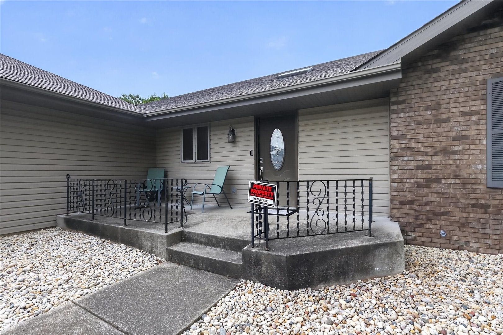 6633 Shadybrook Trail