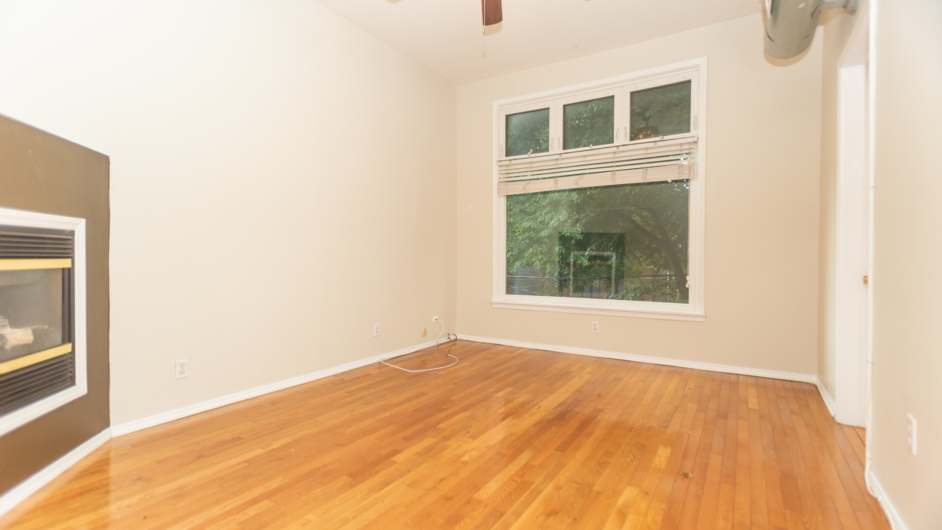 2731 N Seminary Avenue 2