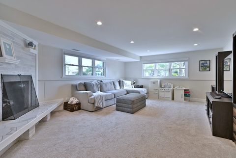 Tiny photo for 427 E Adams Street, Elmhurst, IL 60126 (MLS # 12490551)