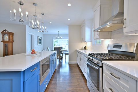 Tiny photo for 427 E Adams Street, Elmhurst, IL 60126 (MLS # 12490551)