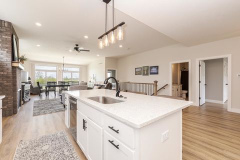 Tiny photo for 1903 Dunraven Road, Bloomington, IL 61704 (MLS # 12633378)