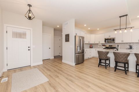 Tiny photo for 1903 Dunraven Road, Bloomington, IL 61704 (MLS # 12633378)