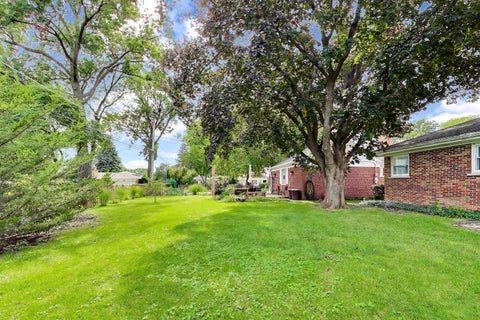 Tiny photo for 221 S Elmhurst Avenue, Mount Prospect, IL 60056 (MLS # 12778481)