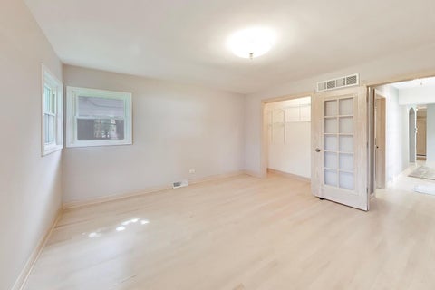 Tiny photo for 221 S Elmhurst Avenue, Mount Prospect, IL 60056 (MLS # 12778481)