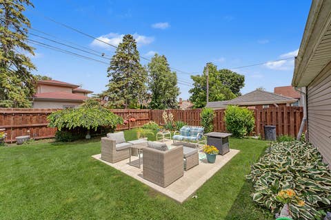 Tiny photo for 1191 White Street, Des Plaines, IL 60016 (MLS # 12659181)