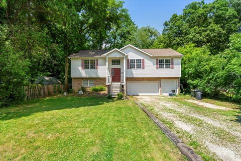 25612 W Woodlawn Avenue Antioch IL 60002