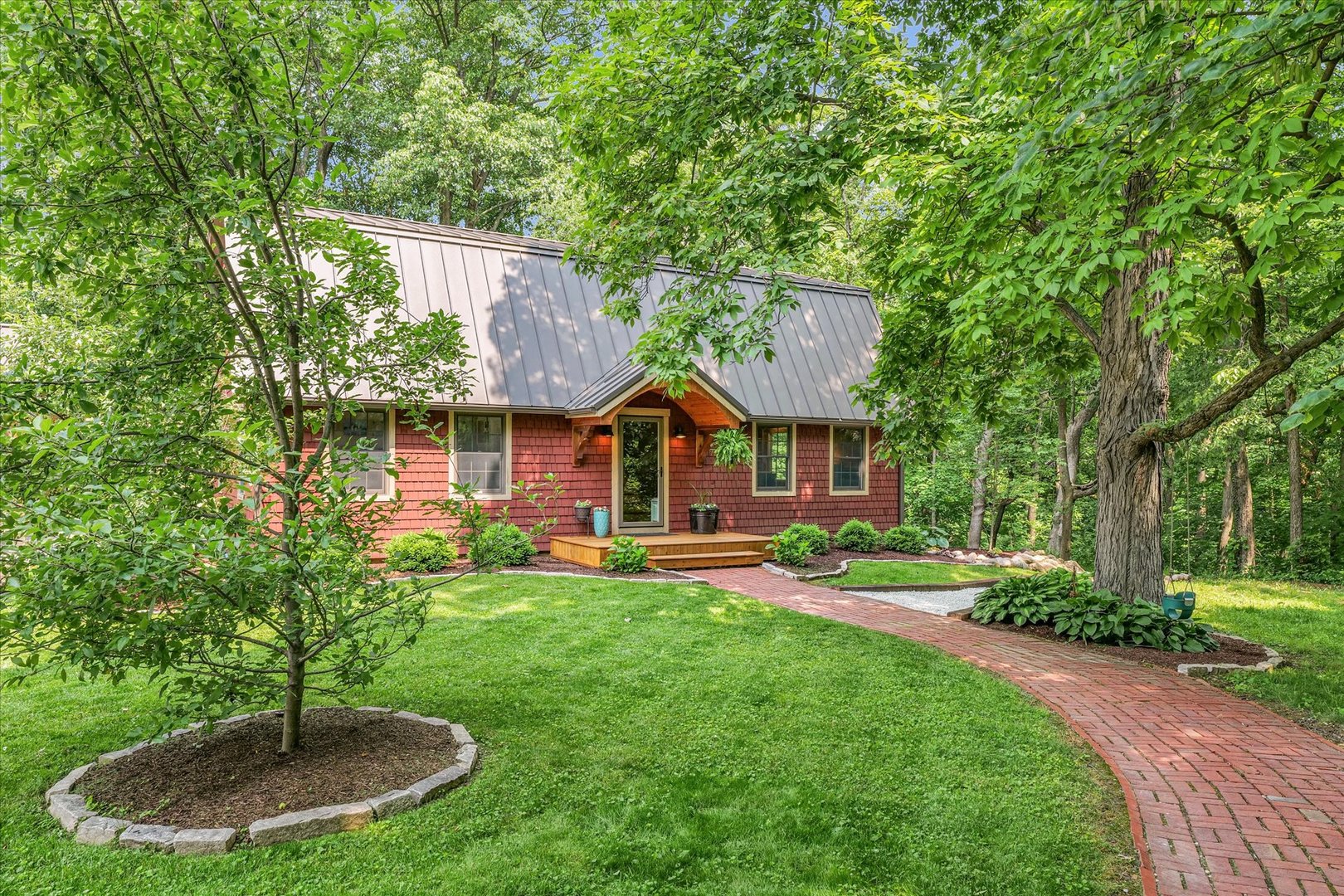 2804 E Concord Road