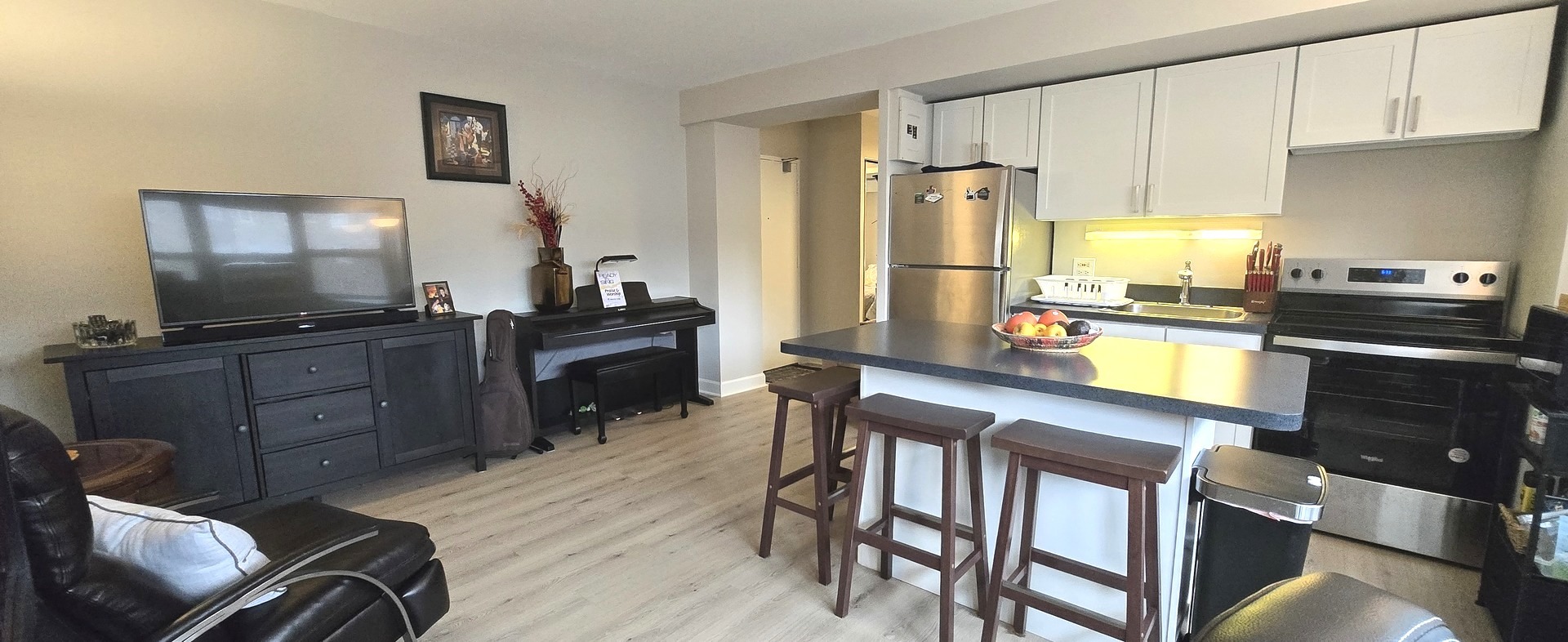 4970 N Marine Drive 526