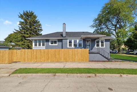 Tiny photo for 1718 S 7th Avenue, Maywood, IL 60153 (MLS # 12500760)