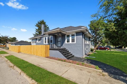 Tiny photo for 1718 S 7th Avenue, Maywood, IL 60153 (MLS # 12500760)