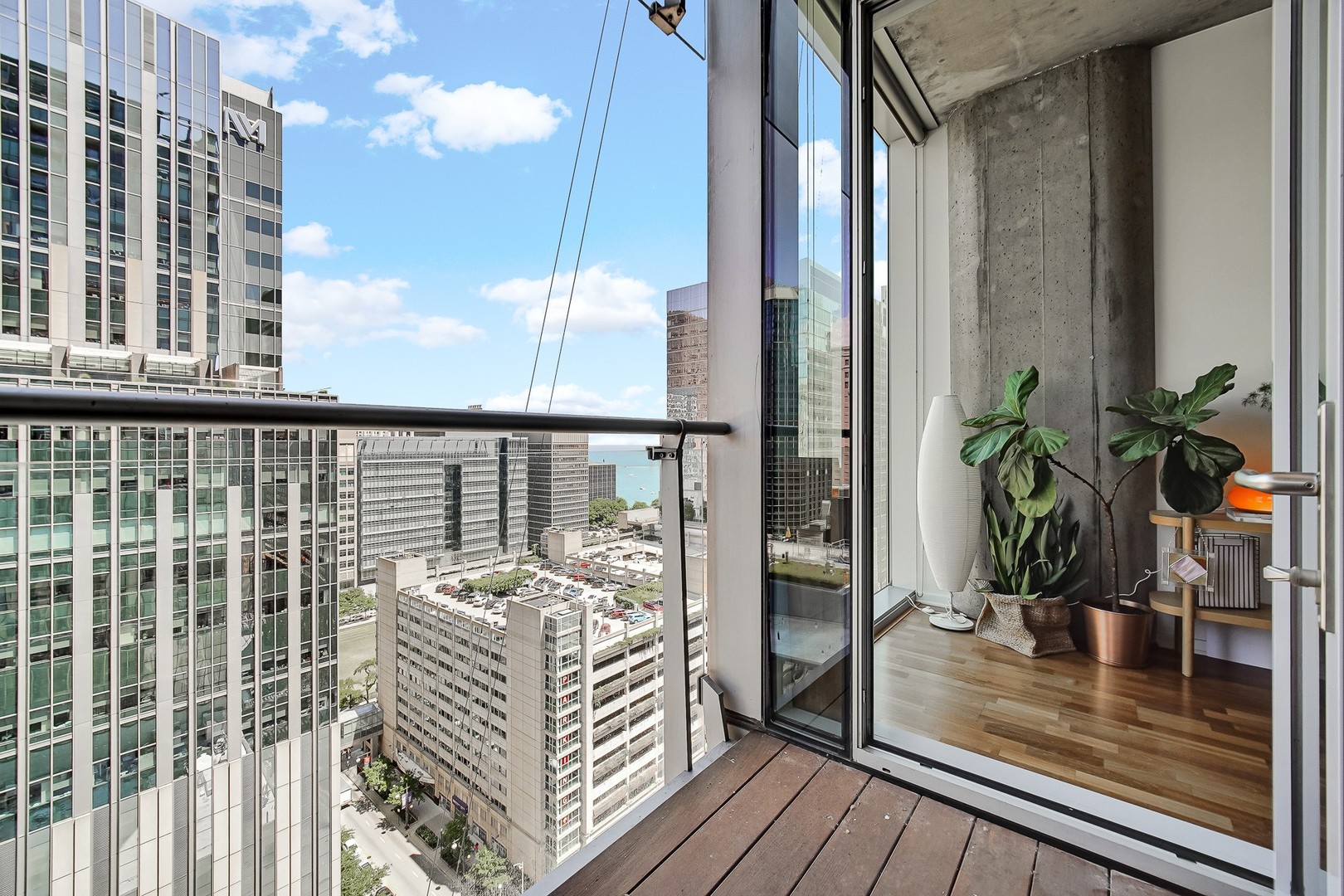600 N Fairbanks Court 2304