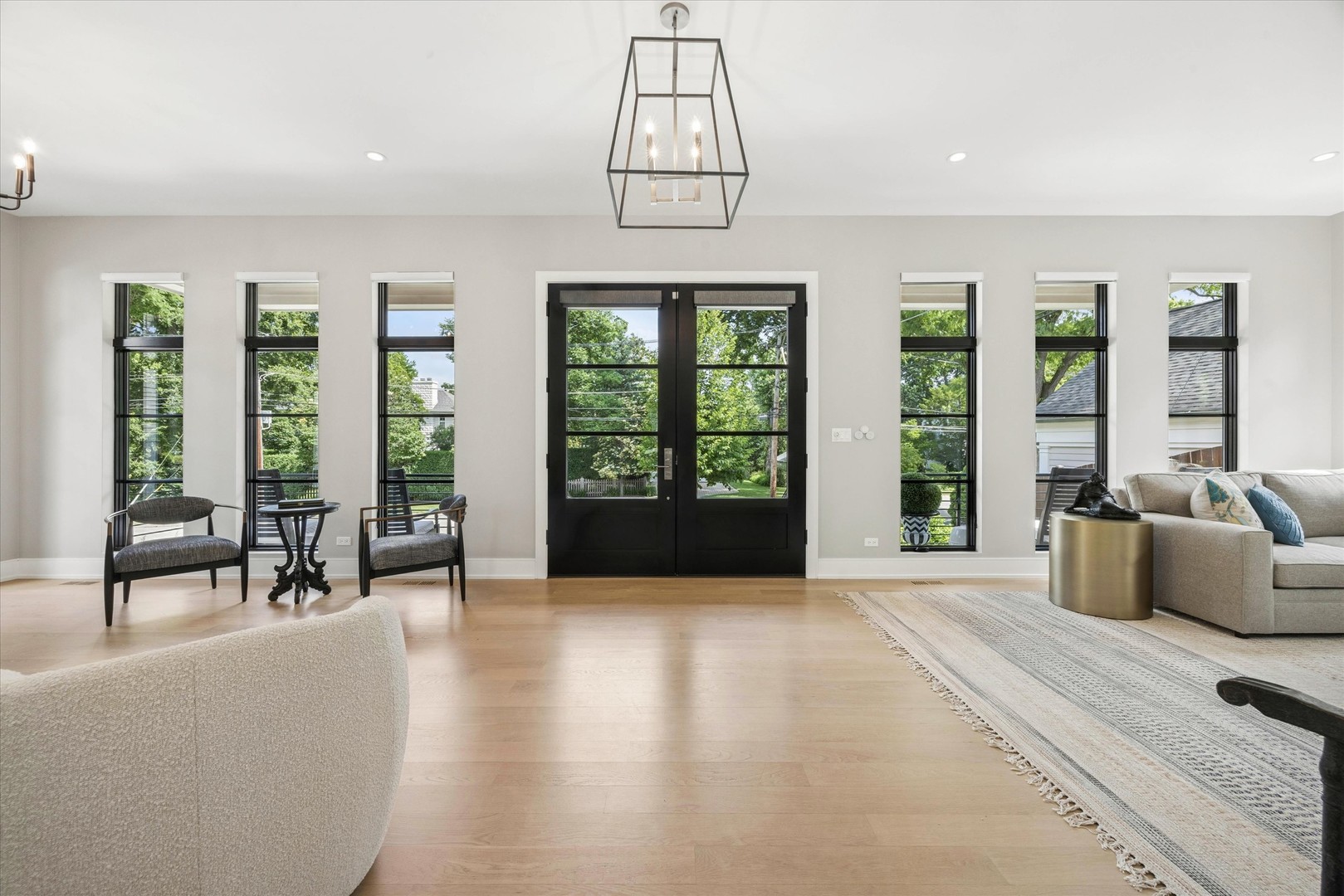 314 W 2nd Street