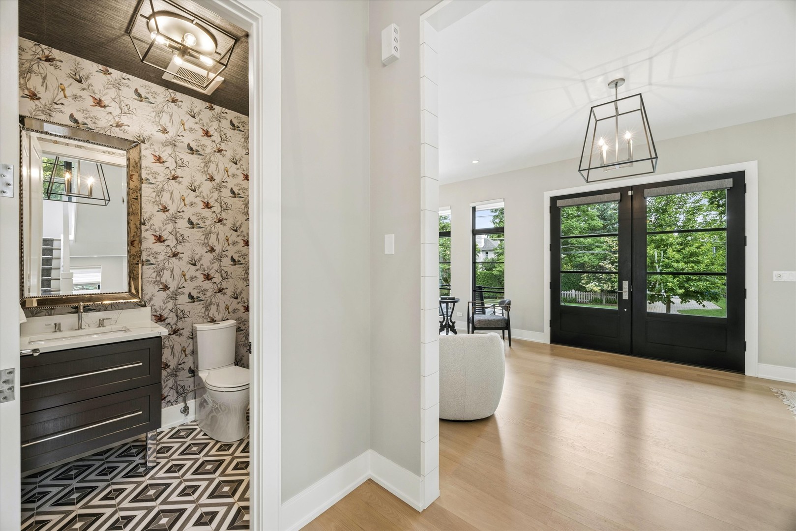 314 W 2nd Street