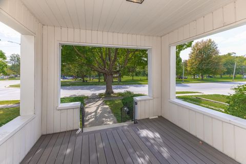 Tiny photo for 409 W Water Street, Pontiac, IL 61764 (MLS # 12462229)