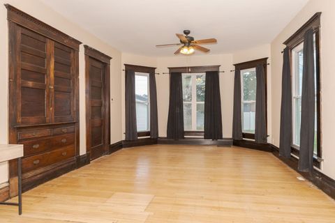 Tiny photo for 409 W Water Street, Pontiac, IL 61764 (MLS # 12462229)