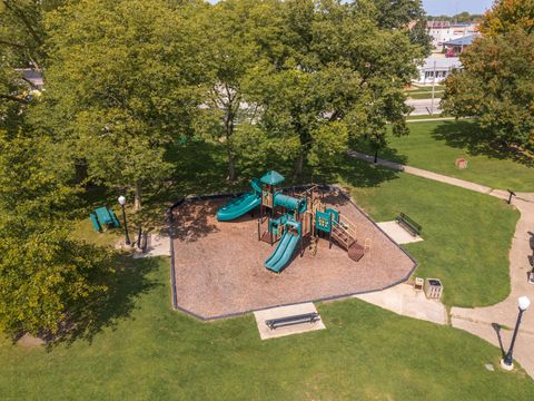 Tiny photo for 409 W Water Street, Pontiac, IL 61764 (MLS # 12462229)