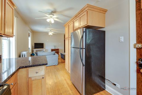 Tiny photo for 1949 W Argyle Street #3, Chicago, IL 60640 (MLS # 12676446)
