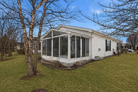 Tiny photo for 54 Rocking Horse Lane, Grayslake, IL 60030 (MLS # 12635523)