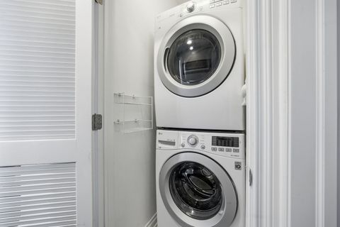 Tiny photo for 2243 W Ainslie Street #2W, Chicago, IL 60625 (MLS # 12594828)