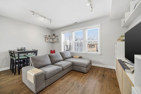 Tiny photo for 2243 W Ainslie Street #2W, Chicago, IL 60625 (MLS # 12594828)