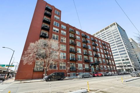 420 S CLINTON Street 209A Chicago IL 60607