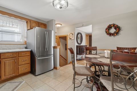 Tiny photo for 5723 S Melvina Avenue, Chicago, IL 60638 (MLS # 12566997)
