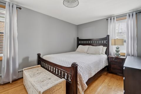 Tiny photo for 5723 S Melvina Avenue, Chicago, IL 60638 (MLS # 12566997)