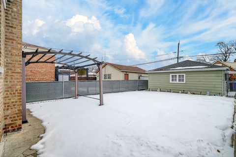 Tiny photo for 5723 S Melvina Avenue, Chicago, IL 60638 (MLS # 12566997)