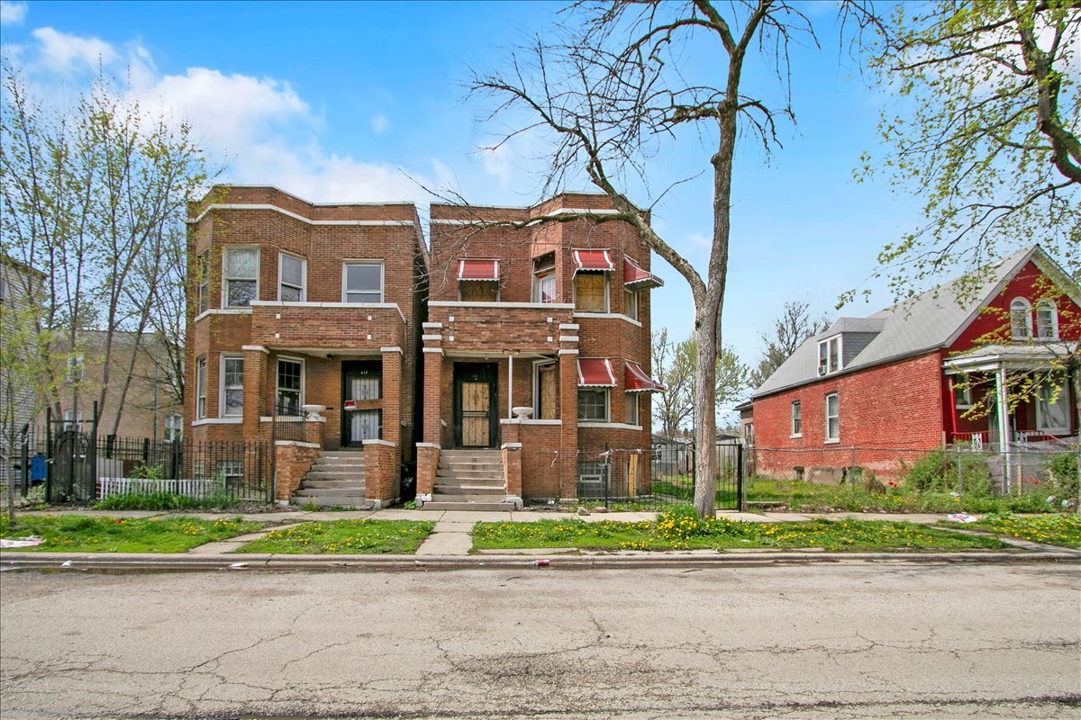 414 & 410 S Kilbourn Avenue