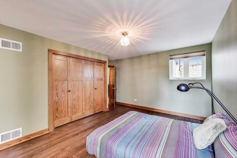 Tiny photo for 3215 S Calumet Avenue, Chicago, IL 60616 (MLS # 12490312)