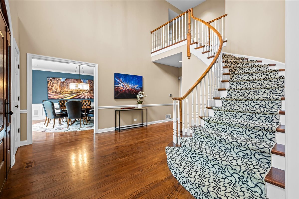 1310 LONGMEADOW Lane