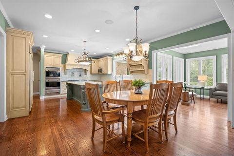 Tiny photo for 1310 LONGMEADOW Lane, Lake Forest, IL 60045 (MLS # 12647623)