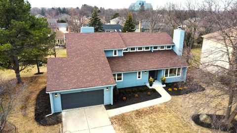 541 Braemar Avenue Naperville IL 60563