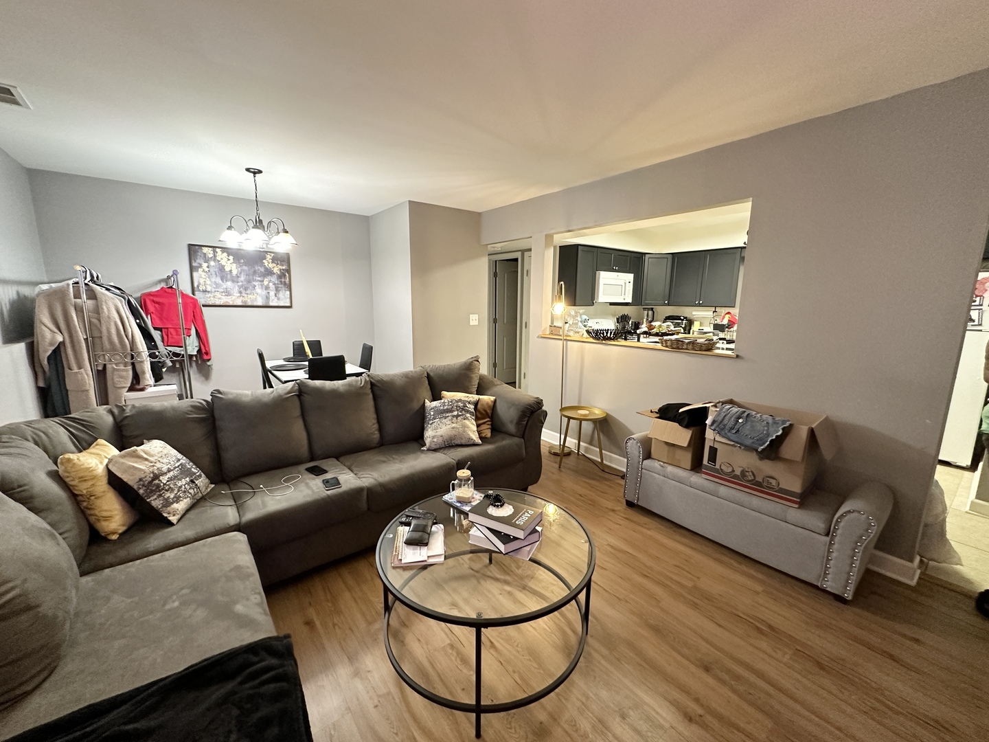 2390 Bicentennial Avenue 4