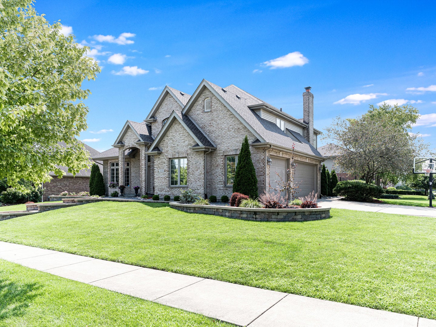 215 Sonoma Road