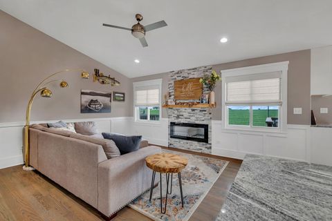 Tiny photo for 1941 Waters Edge Drive, Minooka, IL 60447 (MLS # 12481120)