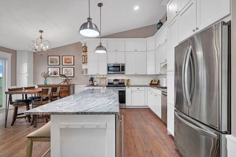 Tiny photo for 1941 Waters Edge Drive, Minooka, IL 60447 (MLS # 12481120)