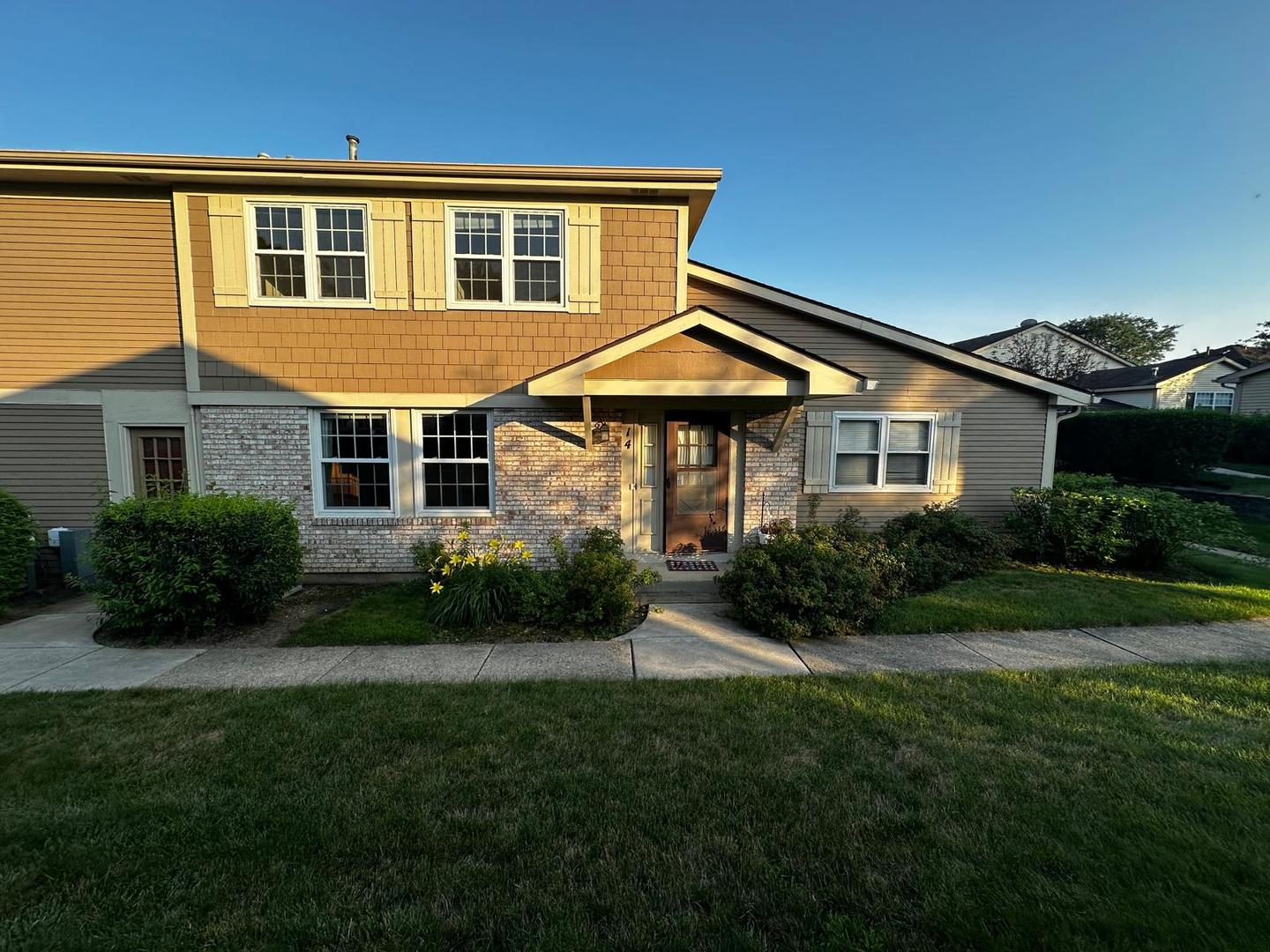 View Vernon Hills, IL 60061 townhome