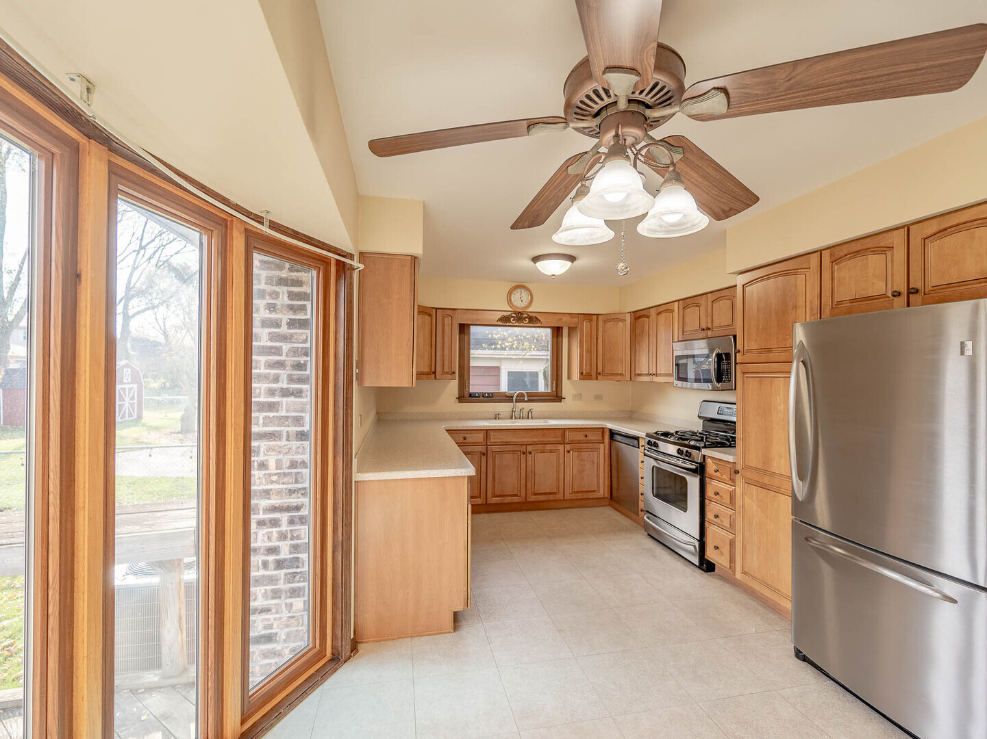 1515 S Kaspar Avenue