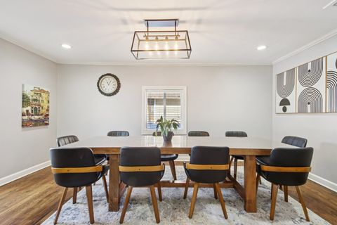 Tiny photo for 120 Walter Court, Bloomingdale, IL 60108 (MLS # 12552336)