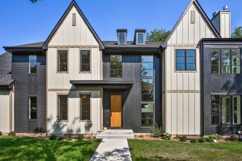 Tiny photo for 809 Lenox Road, Glenview, IL 60025 (MLS # 12579492)