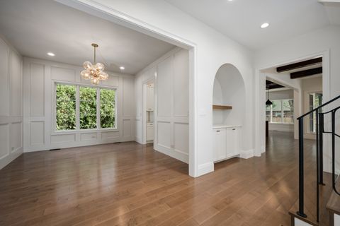 Tiny photo for 809 Lenox Road, Glenview, IL 60025 (MLS # 12579492)