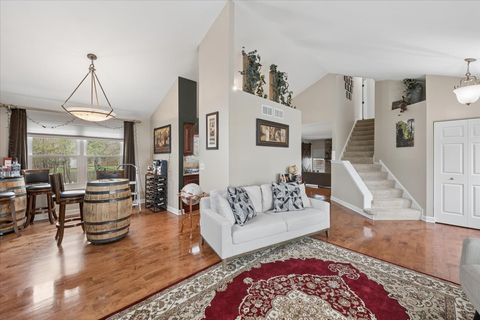 Tiny photo for 1237 Churchill Road, Bartlett, IL 60103 (MLS # 12608611)