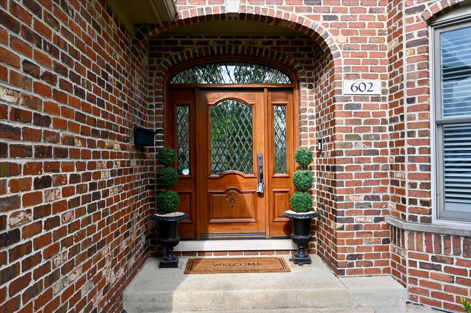 602 S Sunnyside Avenue